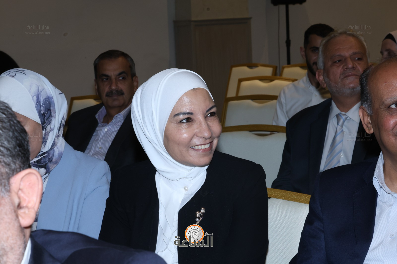 Madar Al-Saa Images 0.22083524918624764