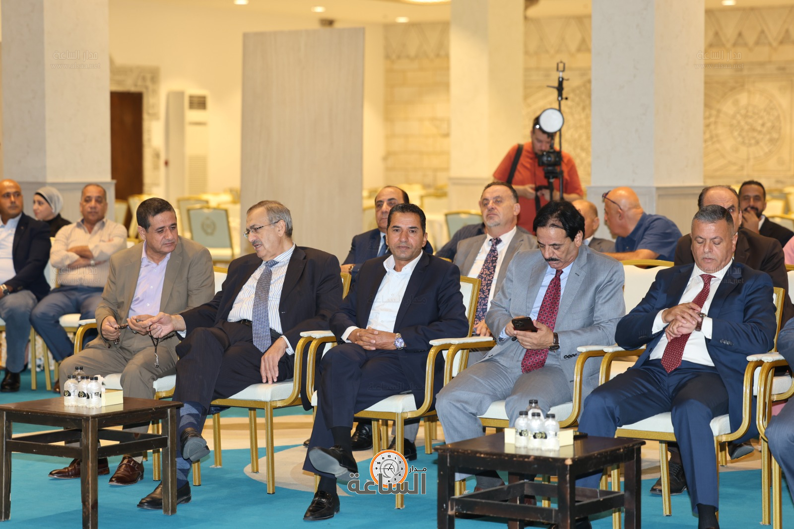 Madar Al-Saa Images 0.6932803716187479