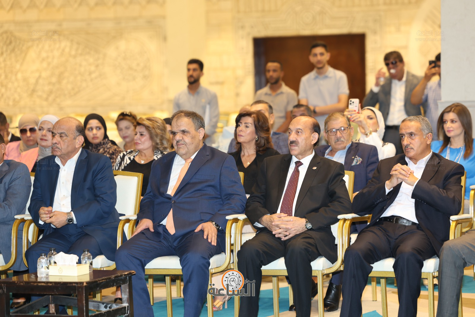 Madar Al-Saa Images 0.7490919154046263