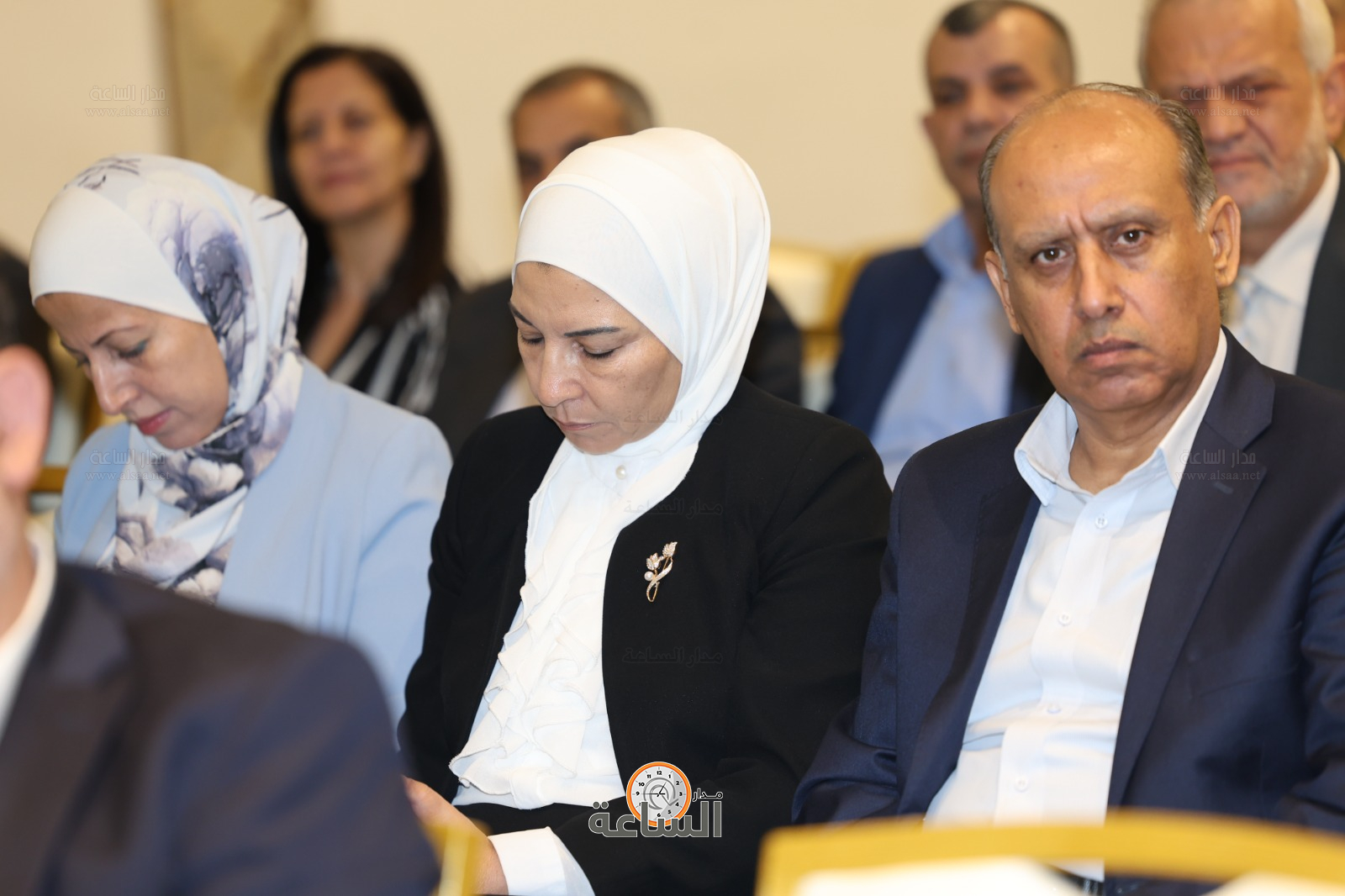 Madar Al-Saa Images 0.43750167112186644