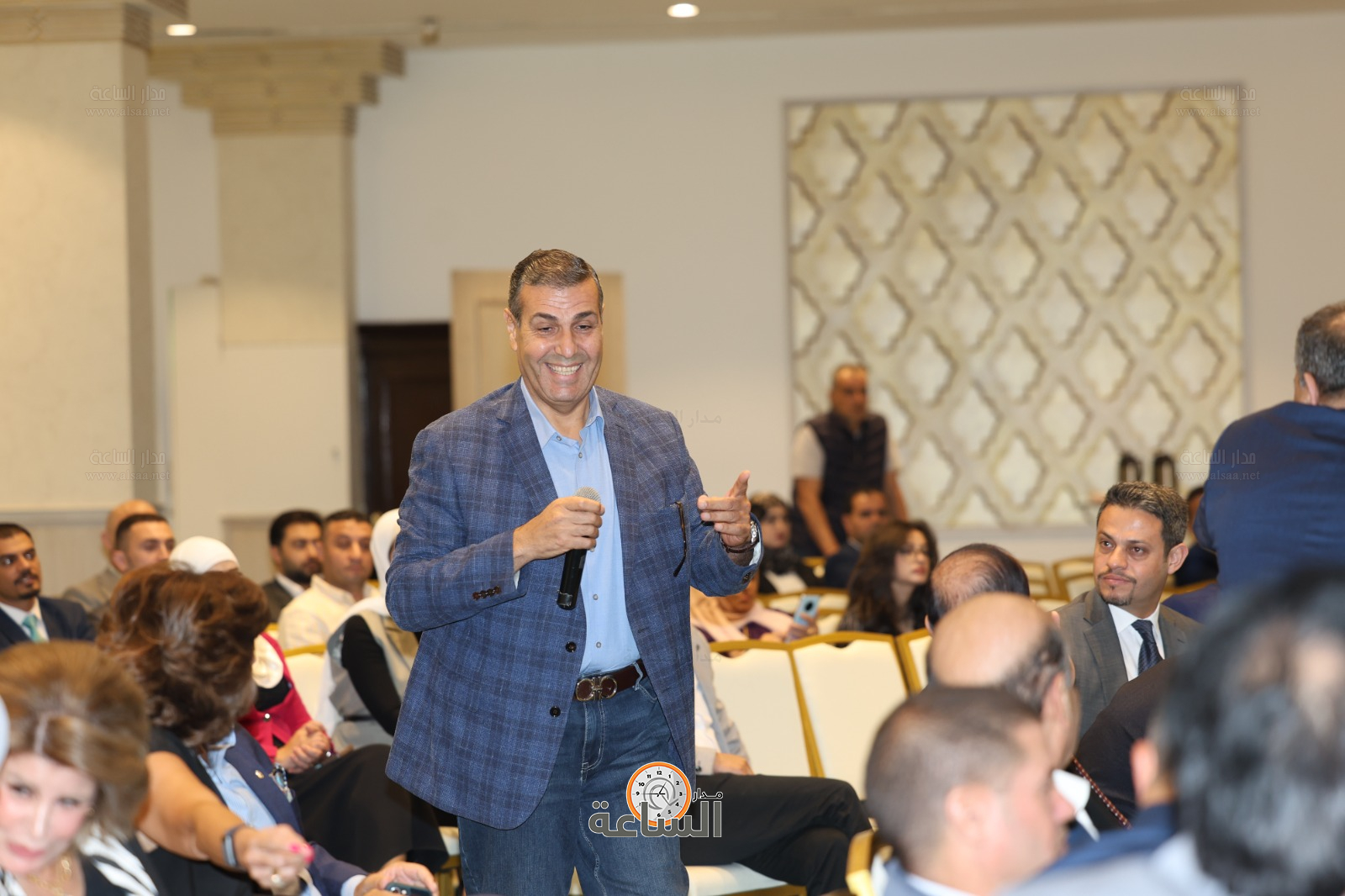 Madar Al-Saa Images 0.1938094191767814