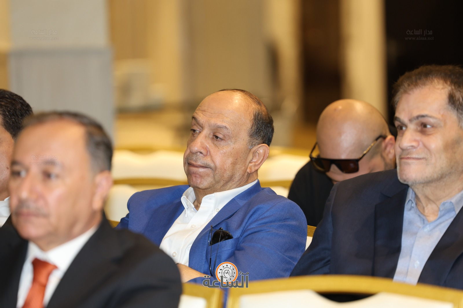 Madar Al-Saa Images 0.8915910154041211