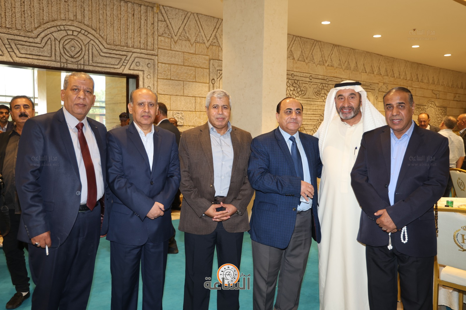 Madar Al-Saa Images 0.5559415889572866