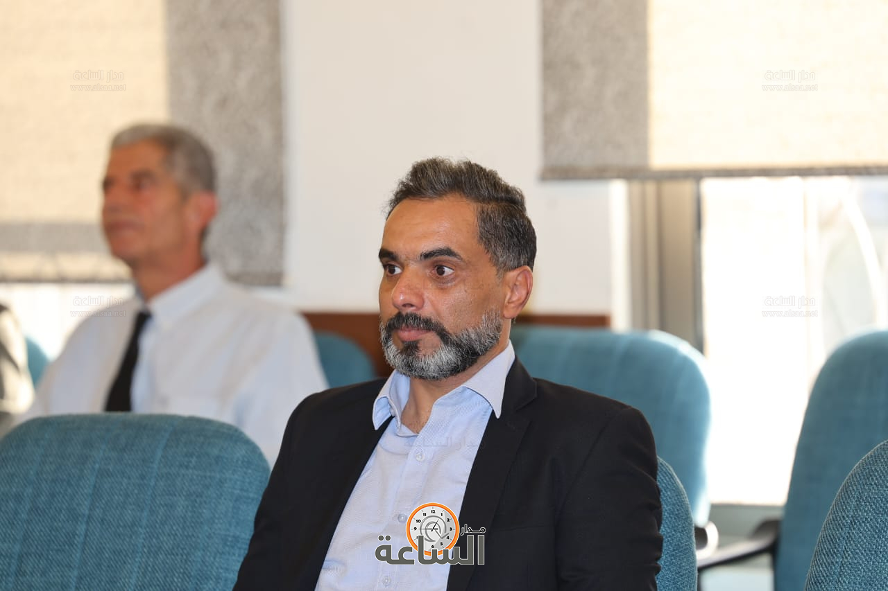 Madar Al-Saa Images 0.7058143395017887