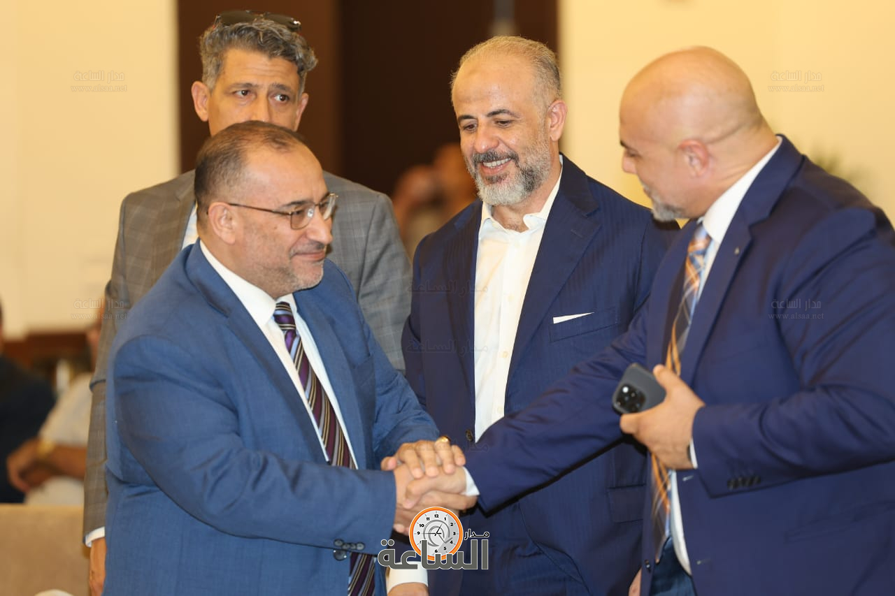 Madar Al-Saa Images 0.7454843795980618