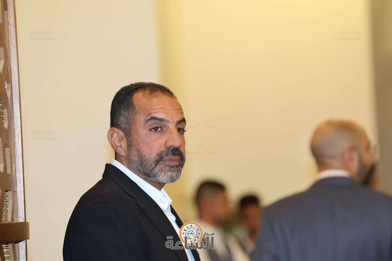 Madar Al-Saa Images 0.040550868741345725