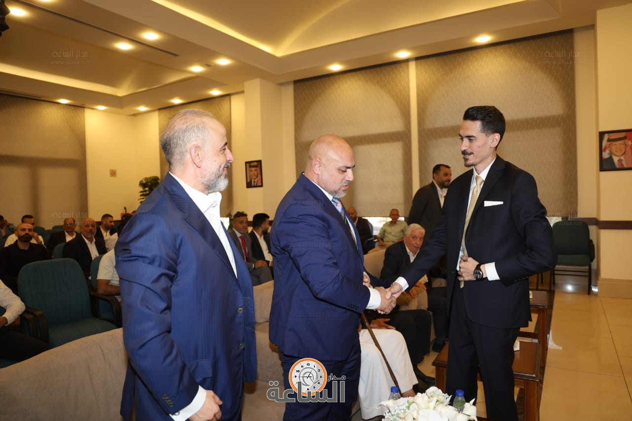 Madar Al-Saa Images 0.446326192597706