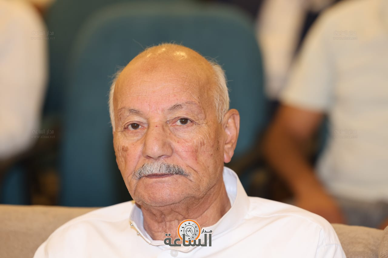 Madar Al-Saa Images 0.9458209545142721