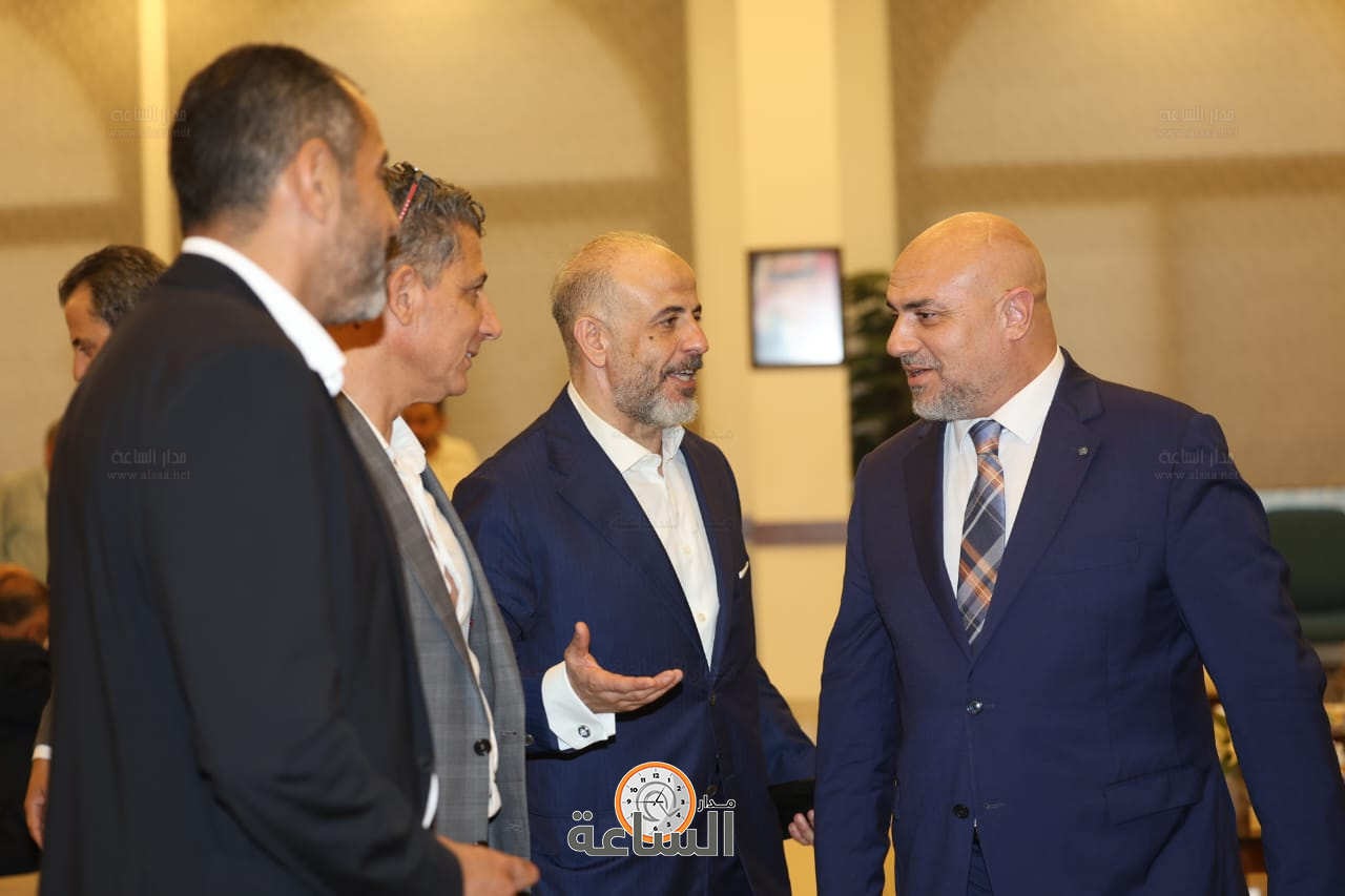 Madar Al-Saa Images 0.777987181284888