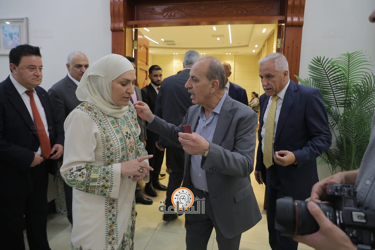 Madar Al-Saa Images 0.08694199206938036