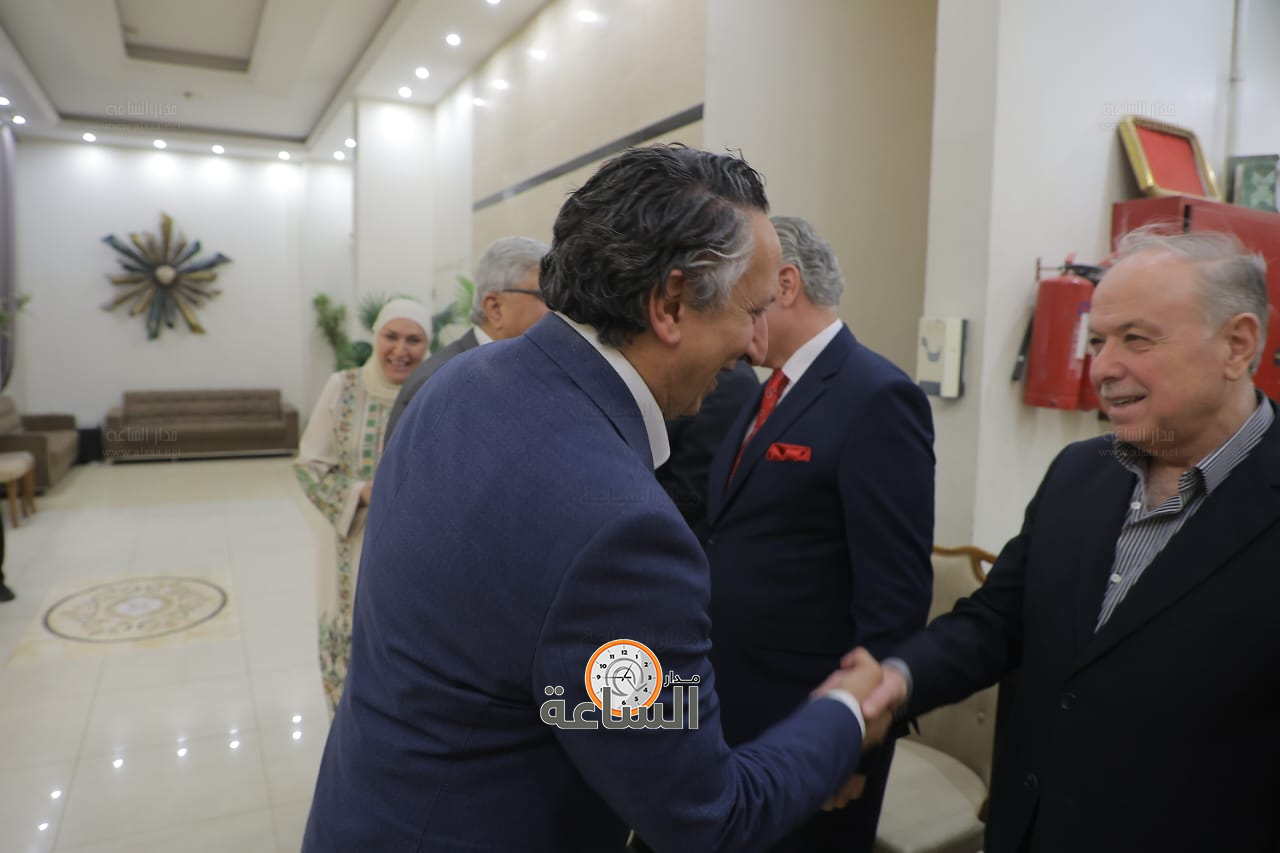 Madar Al-Saa Images 0.12528356873666502