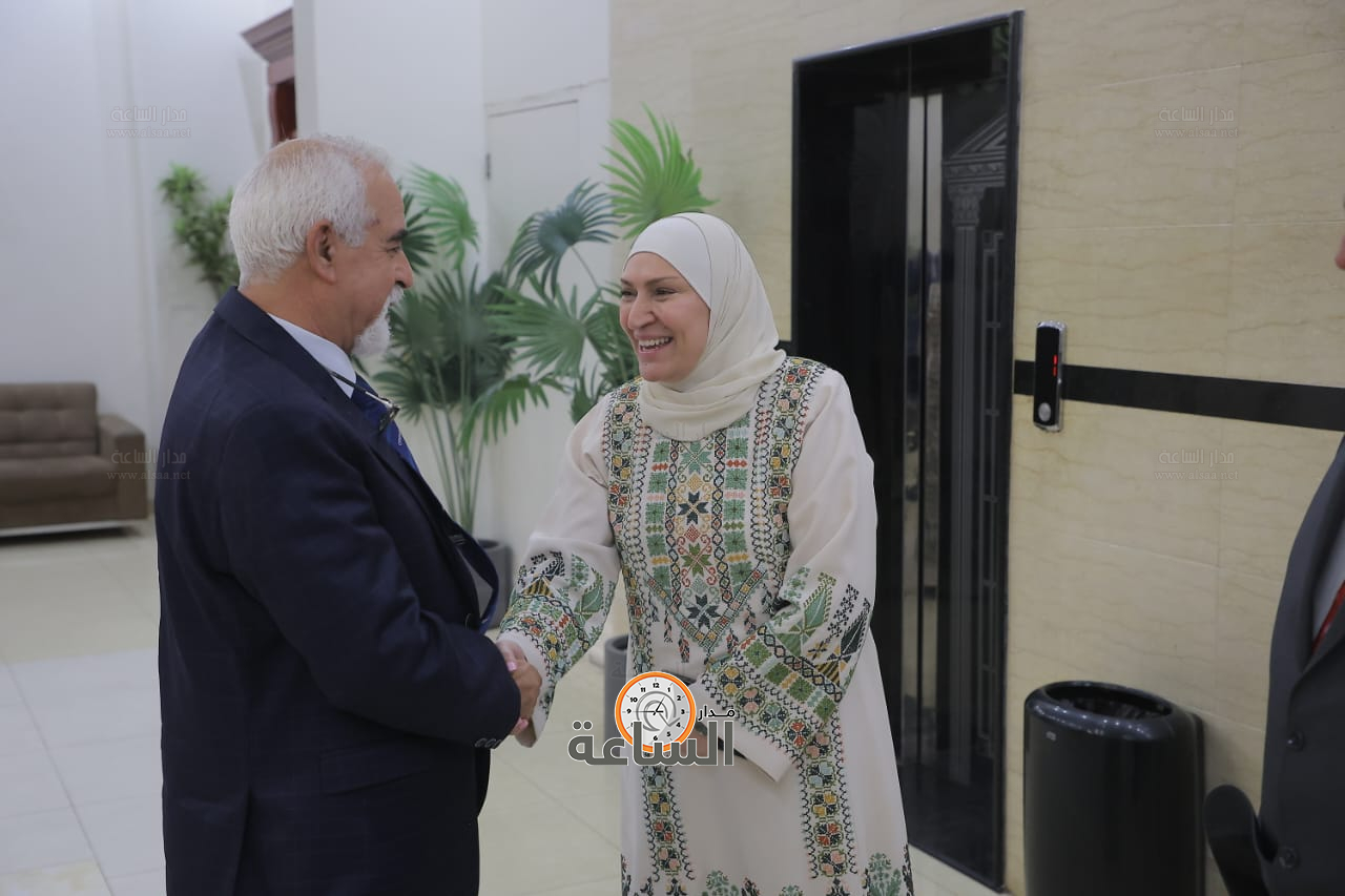 Madar Al-Saa Images 0.18957974292394952