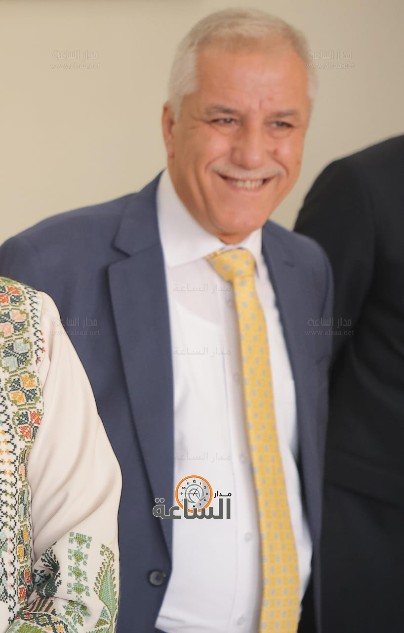 Madar Al-Saa Images 0.7426911488049361