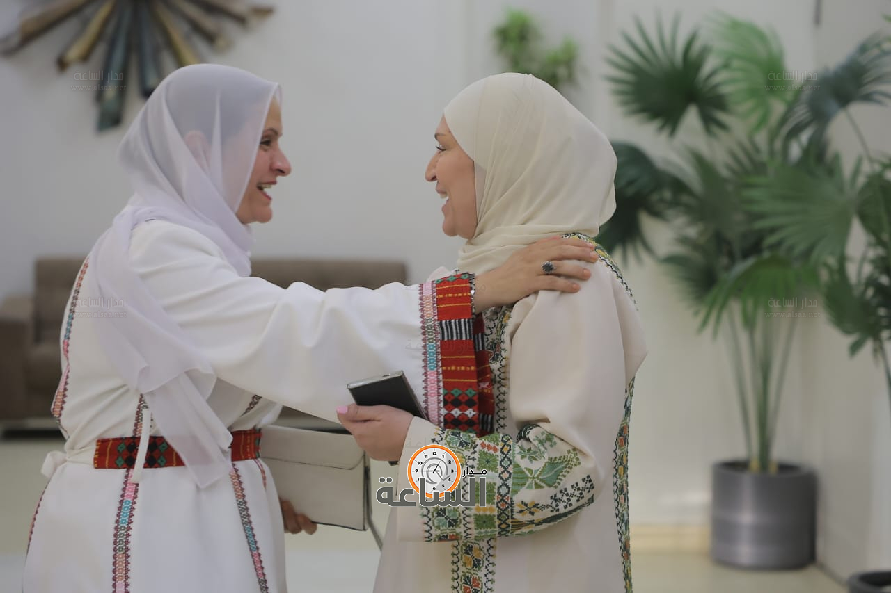 Madar Al-Saa Images 0.1746886900493716