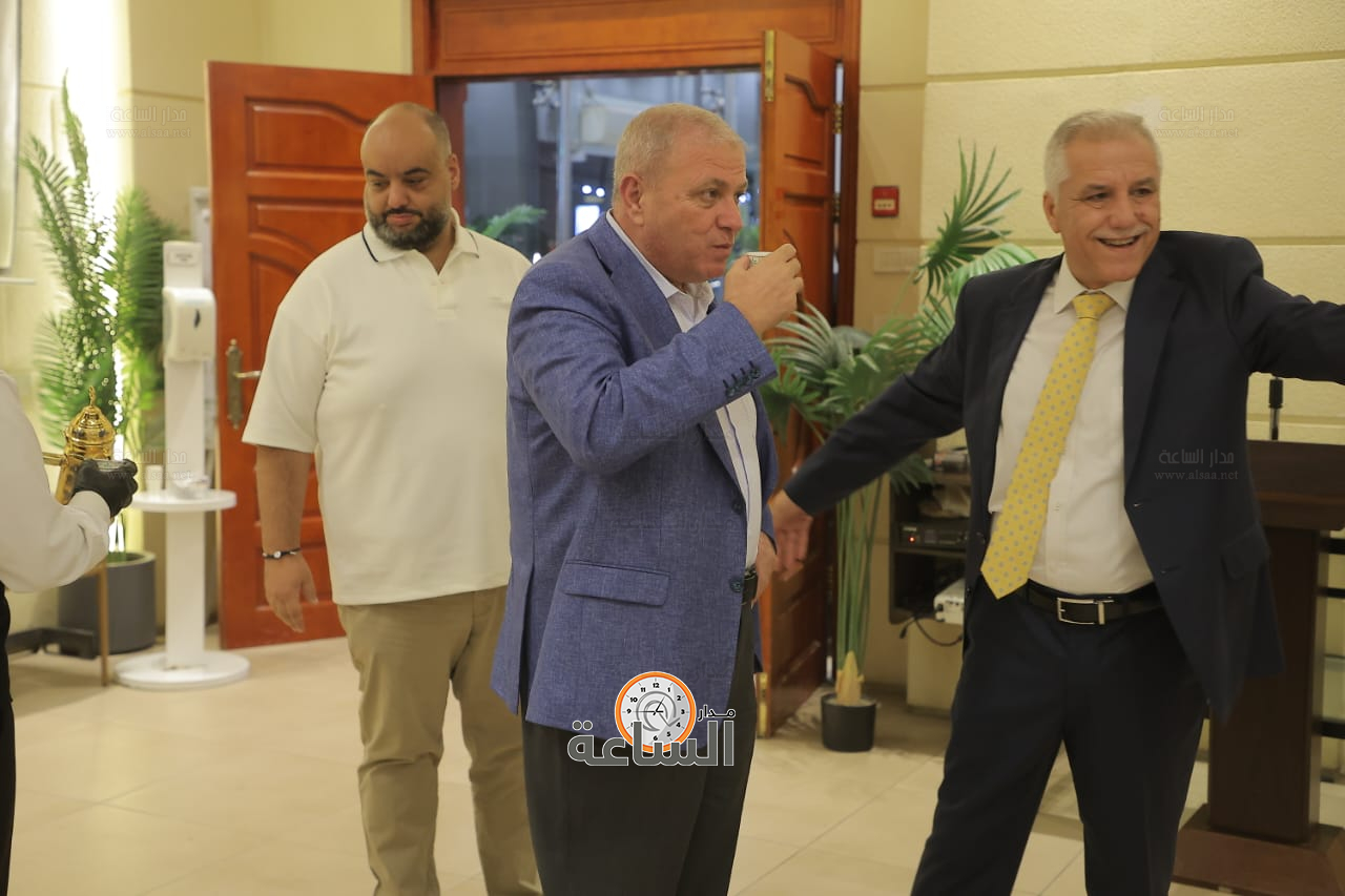 Madar Al-Saa Images 0.4798254993294063