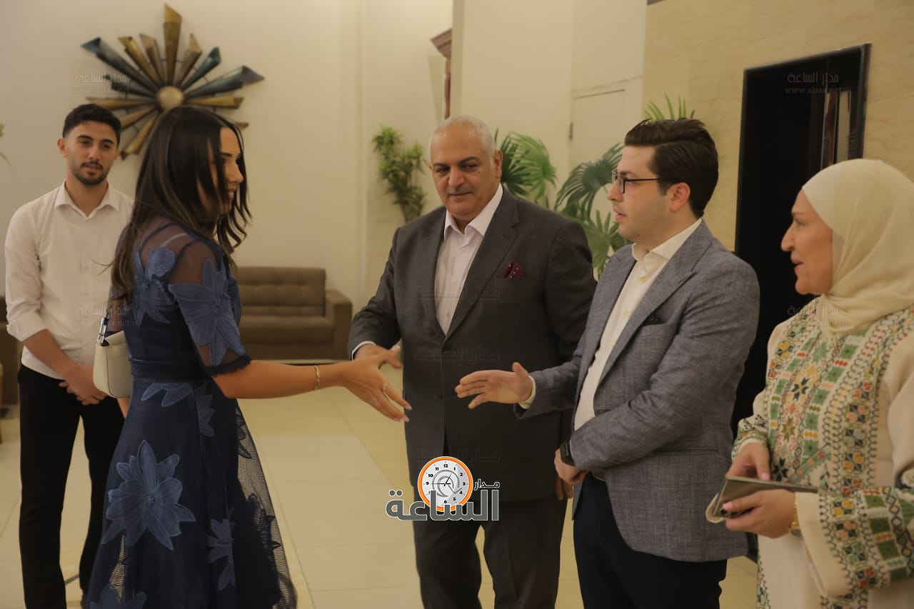 Madar Al-Saa Images 0.5685287375727243