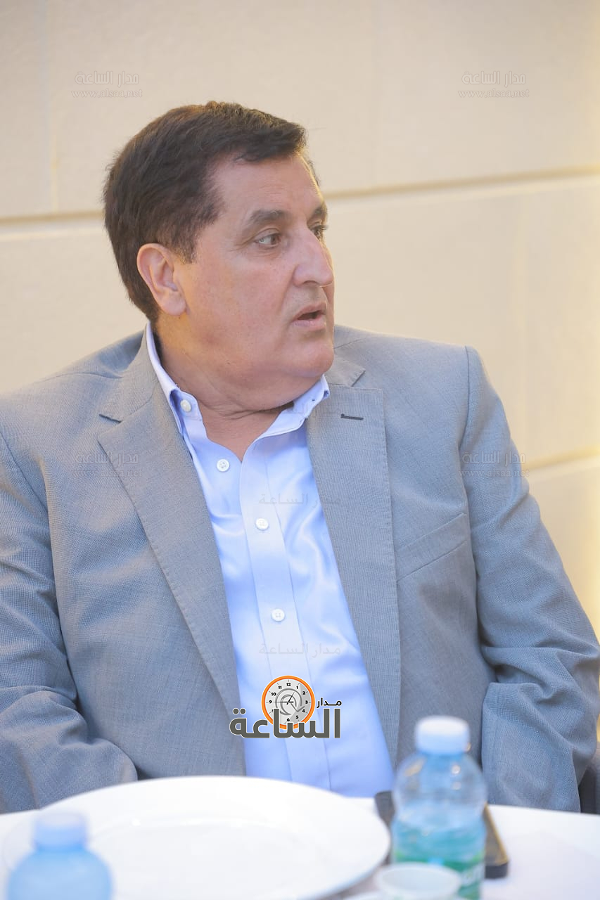 Madar Al-Saa Images 0.8272198467316892