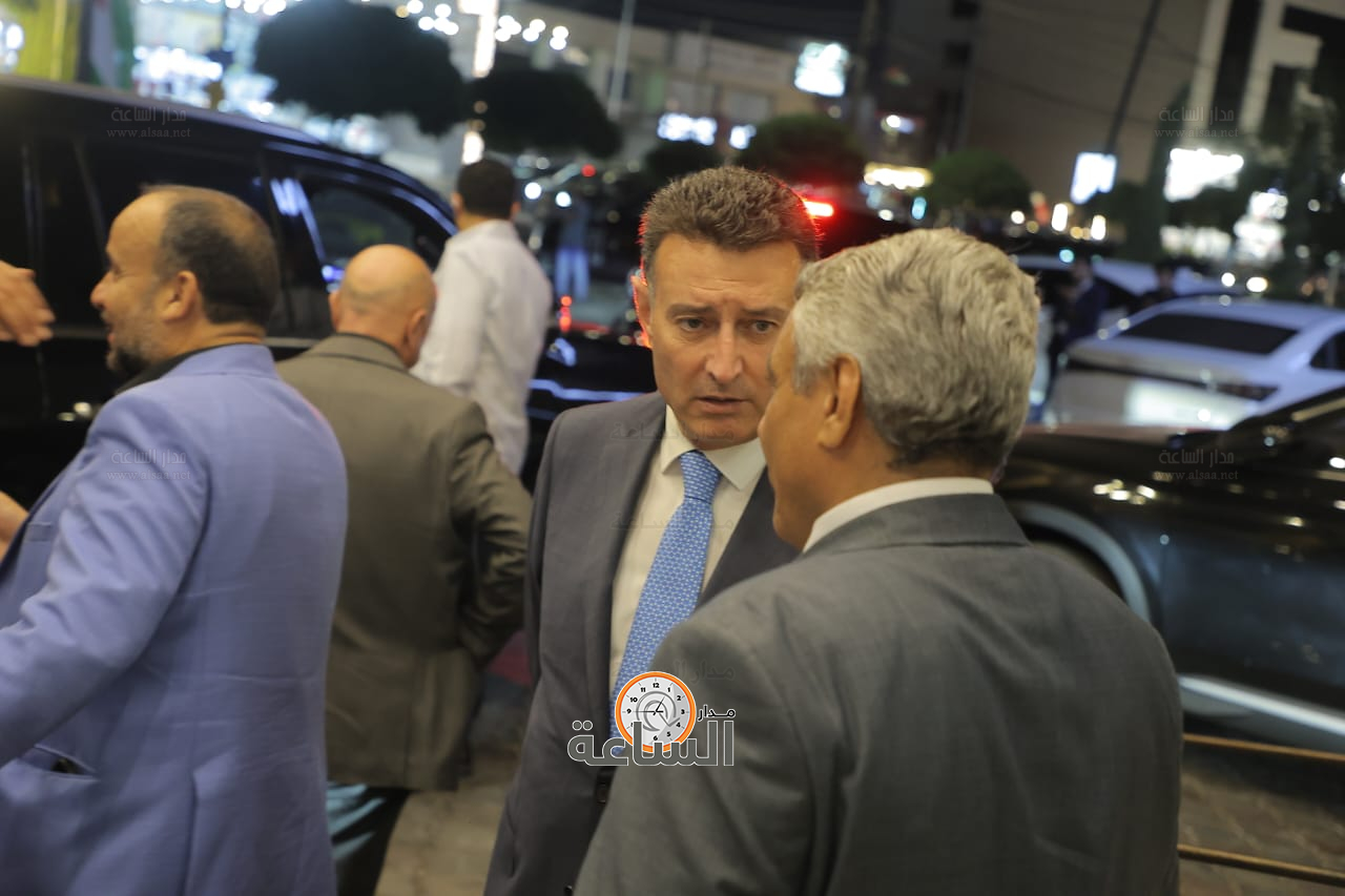 Madar Al-Saa Images 0.022652564902953642