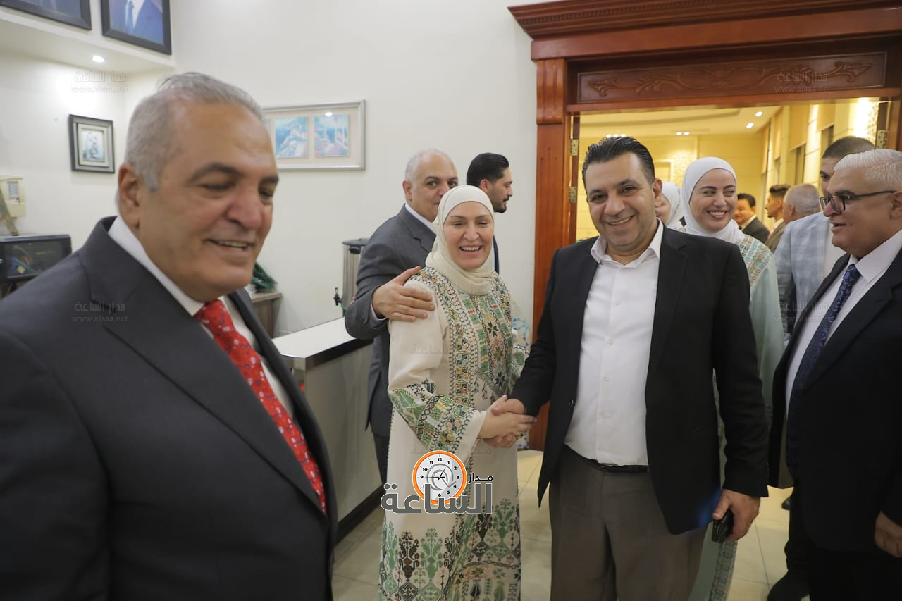 Madar Al-Saa Images 0.44054346712201453