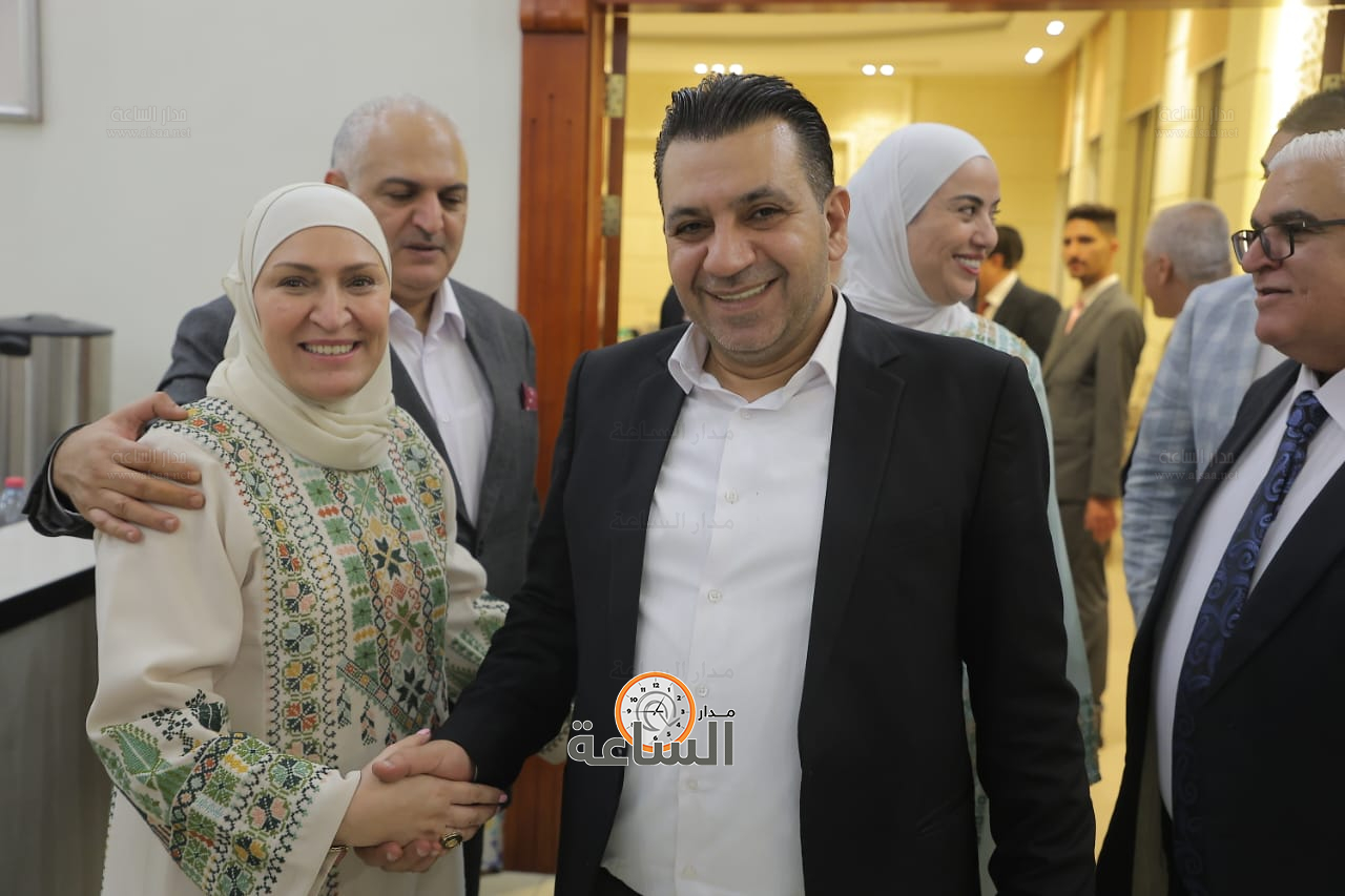 Madar Al-Saa Images 0.9666067914582819