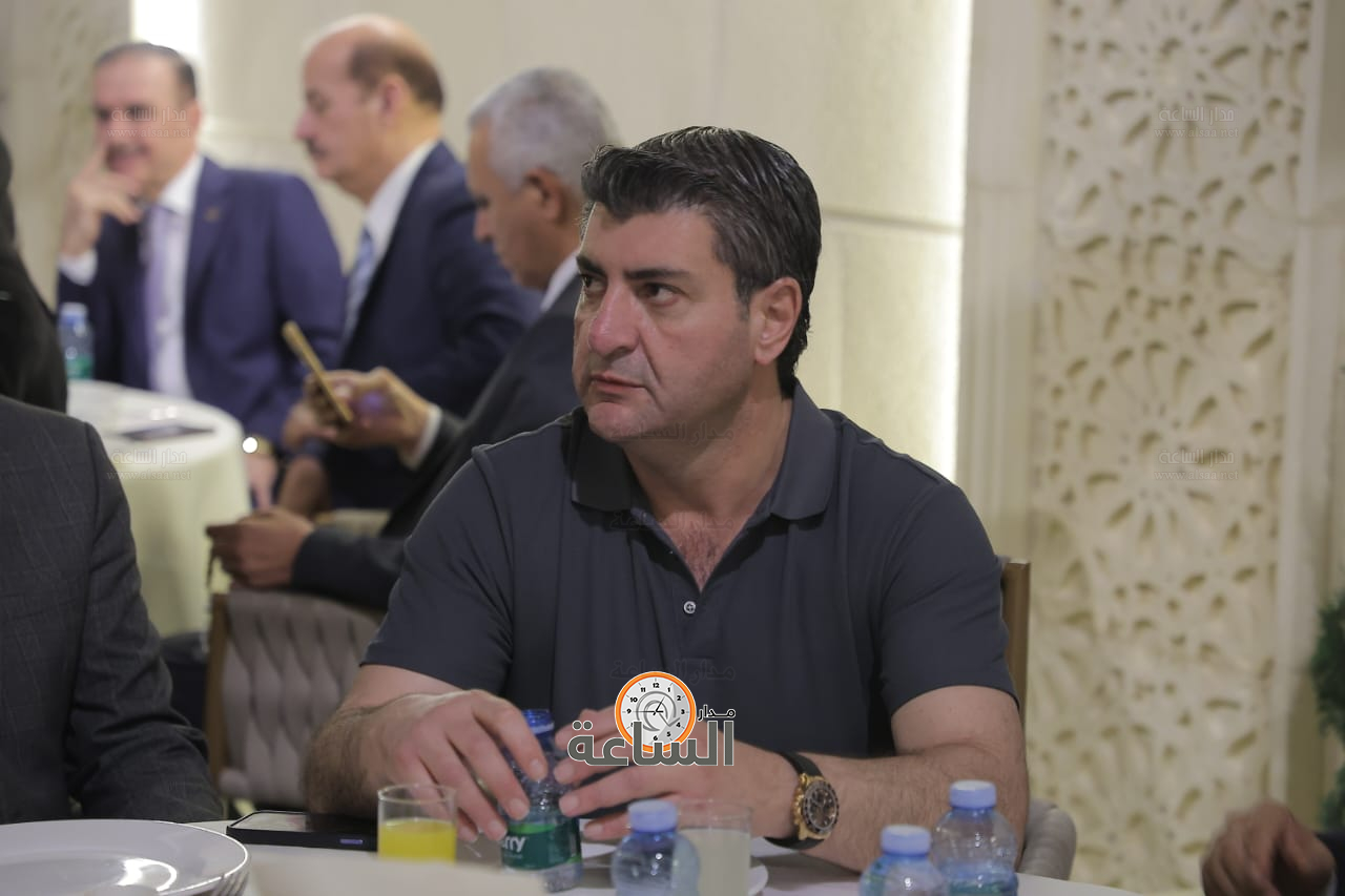 Madar Al-Saa Images 0.5449093536031635