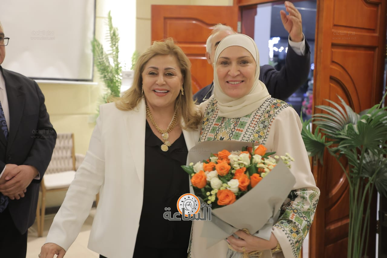 Madar Al-Saa Images 0.8252502922612308