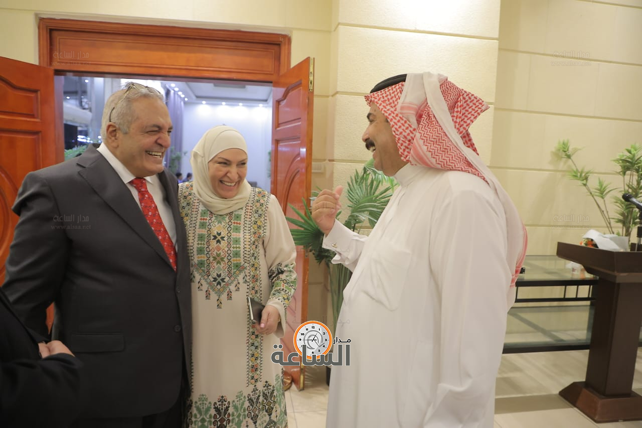 Madar Al-Saa Images 0.6075478705280741