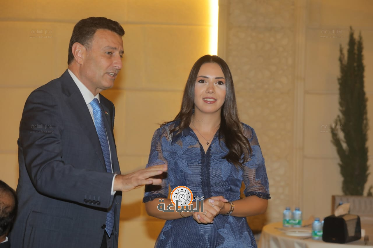 Madar Al-Saa Images 0.2286723620436727