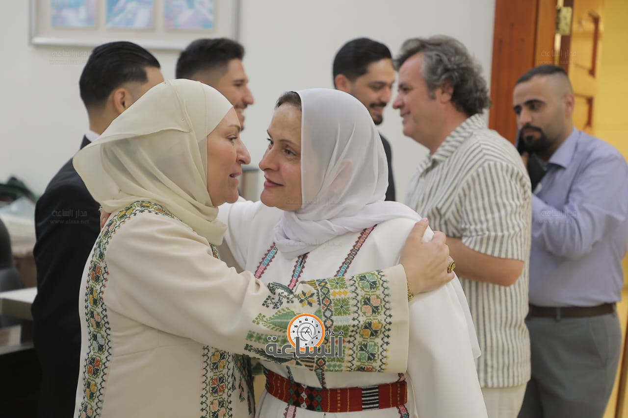 Madar Al-Saa Images 0.029985508470396494