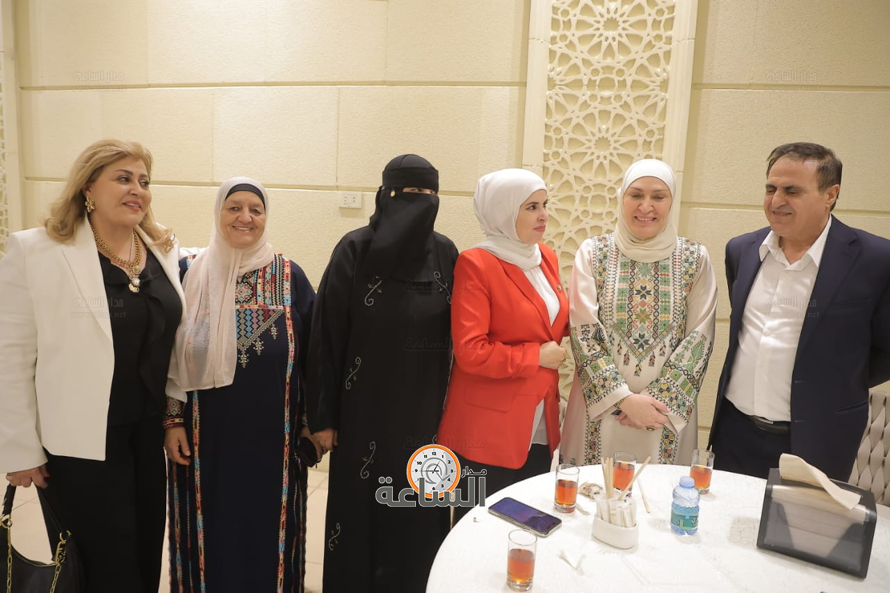 Madar Al-Saa Images 0.4136506056480421