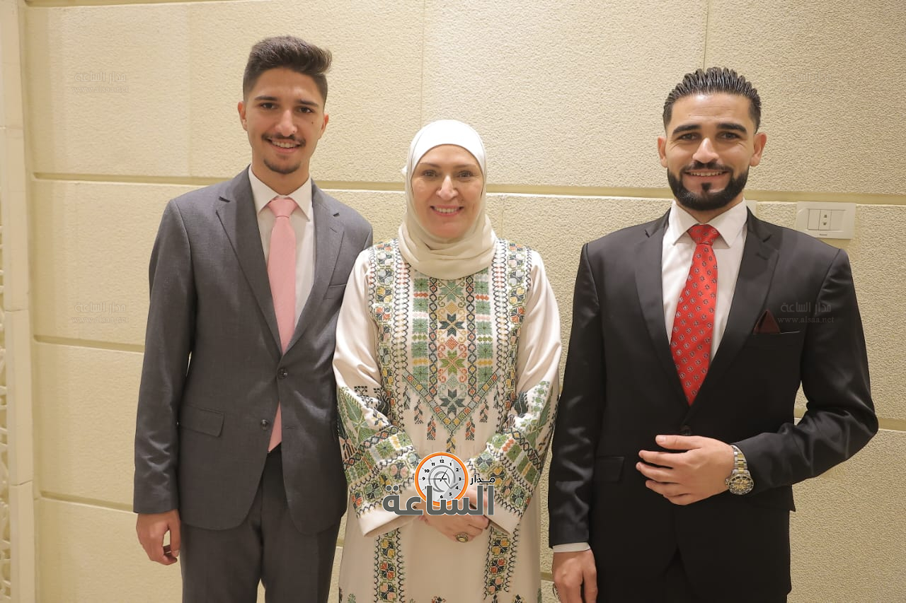 Madar Al-Saa Images 0.7693125418809642