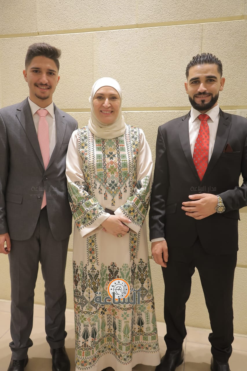 Madar Al-Saa Images 0.25459254674752274