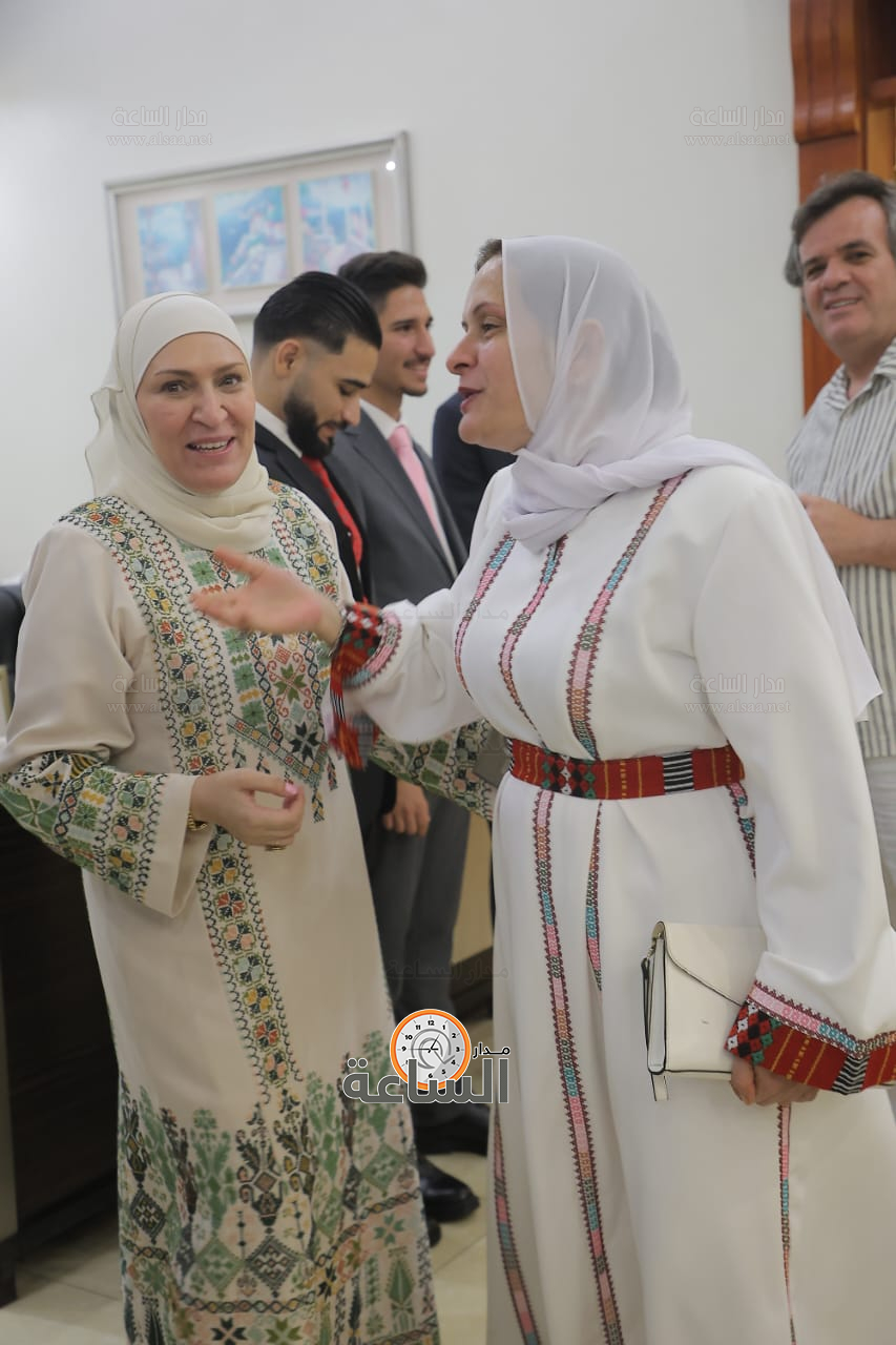 Madar Al-Saa Images 0.22632550489854453