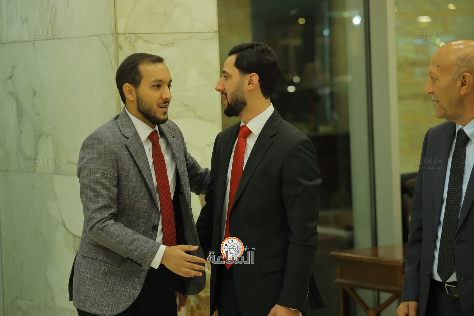 Madar Al-Saa Images 0.41774443219150814