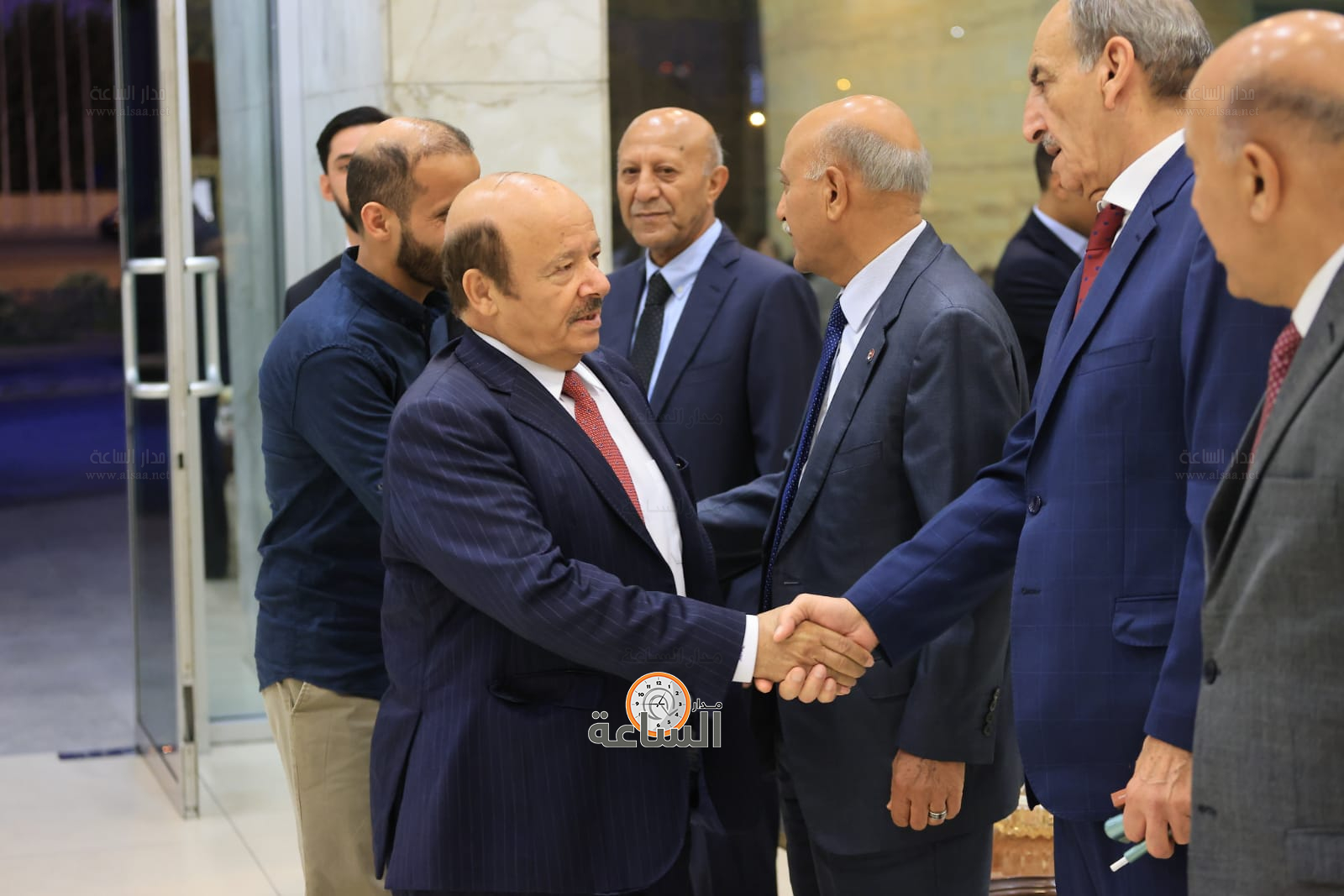 Madar Al-Saa Images 0.44875010163433016