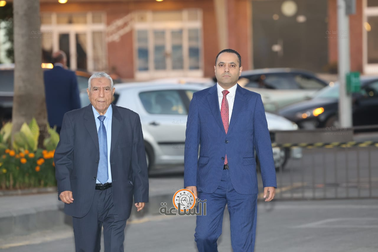 Madar Al-Saa Images 0.6874646079124322