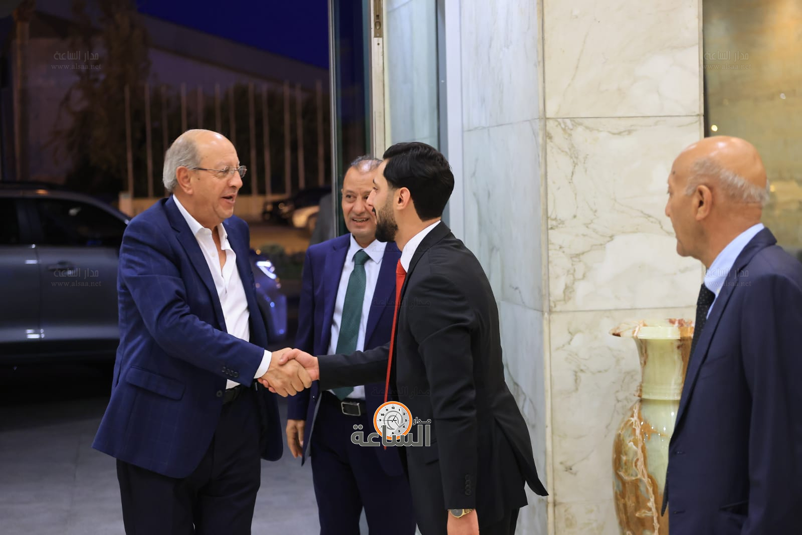 Madar Al-Saa Images 0.5145264603741219