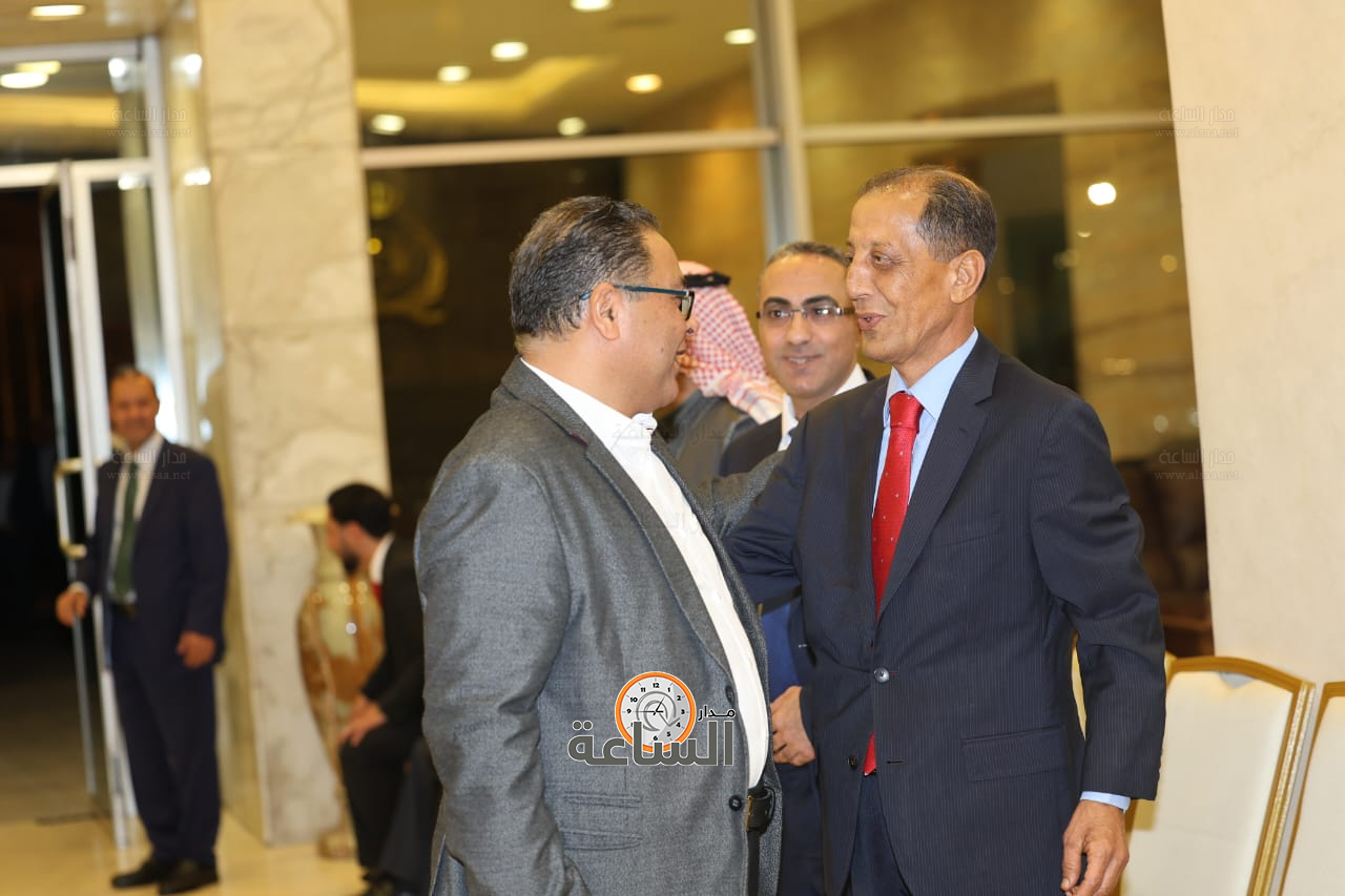 Madar Al-Saa Images 0.997808644061044