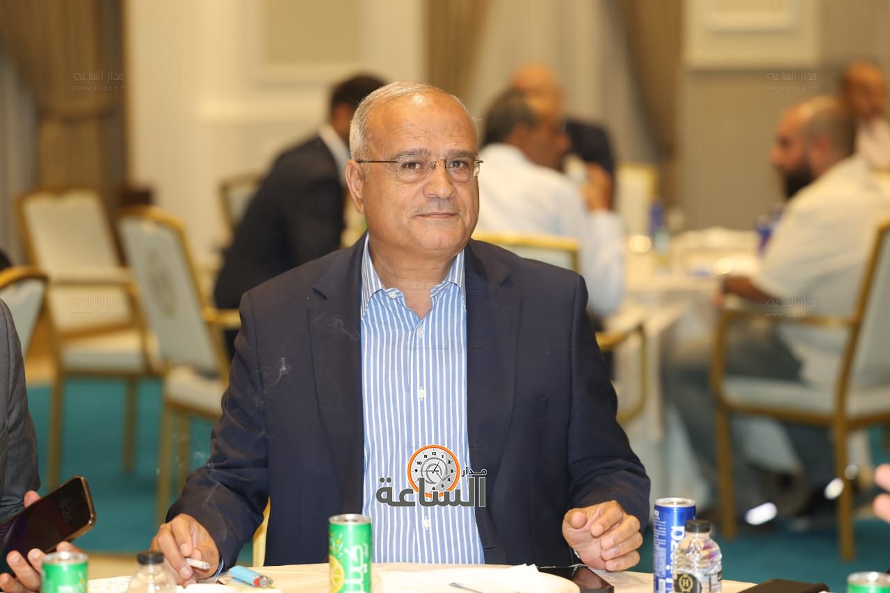 Madar Al-Saa Images 0.46332198169065664