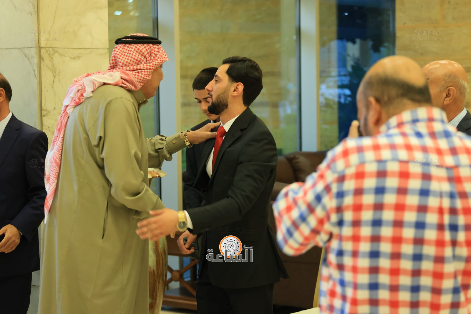 Madar Al-Saa Images 0.3277795831439808