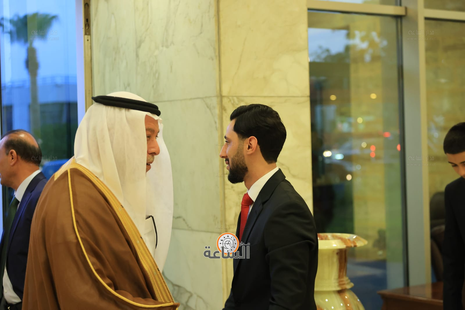 Madar Al-Saa Images 0.9379022820546433