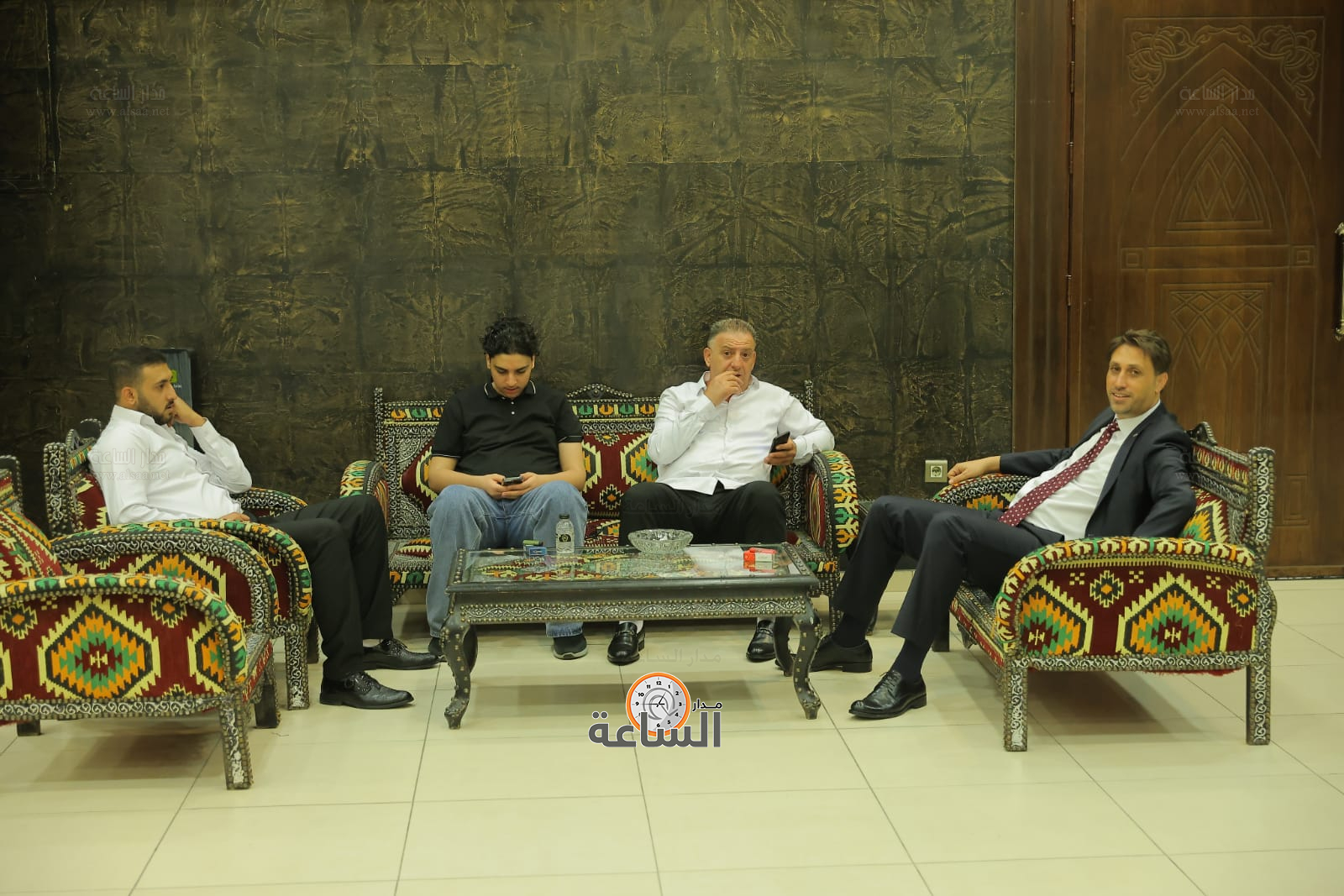 Madar Al-Saa Images 0.5544433351852249