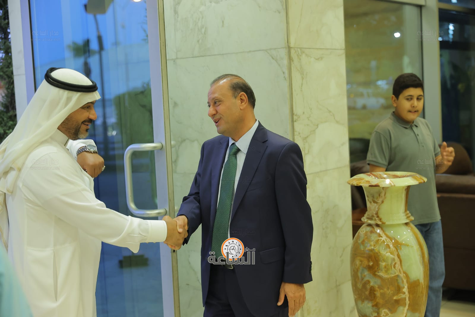 Madar Al-Saa Images 0.06291886329303376