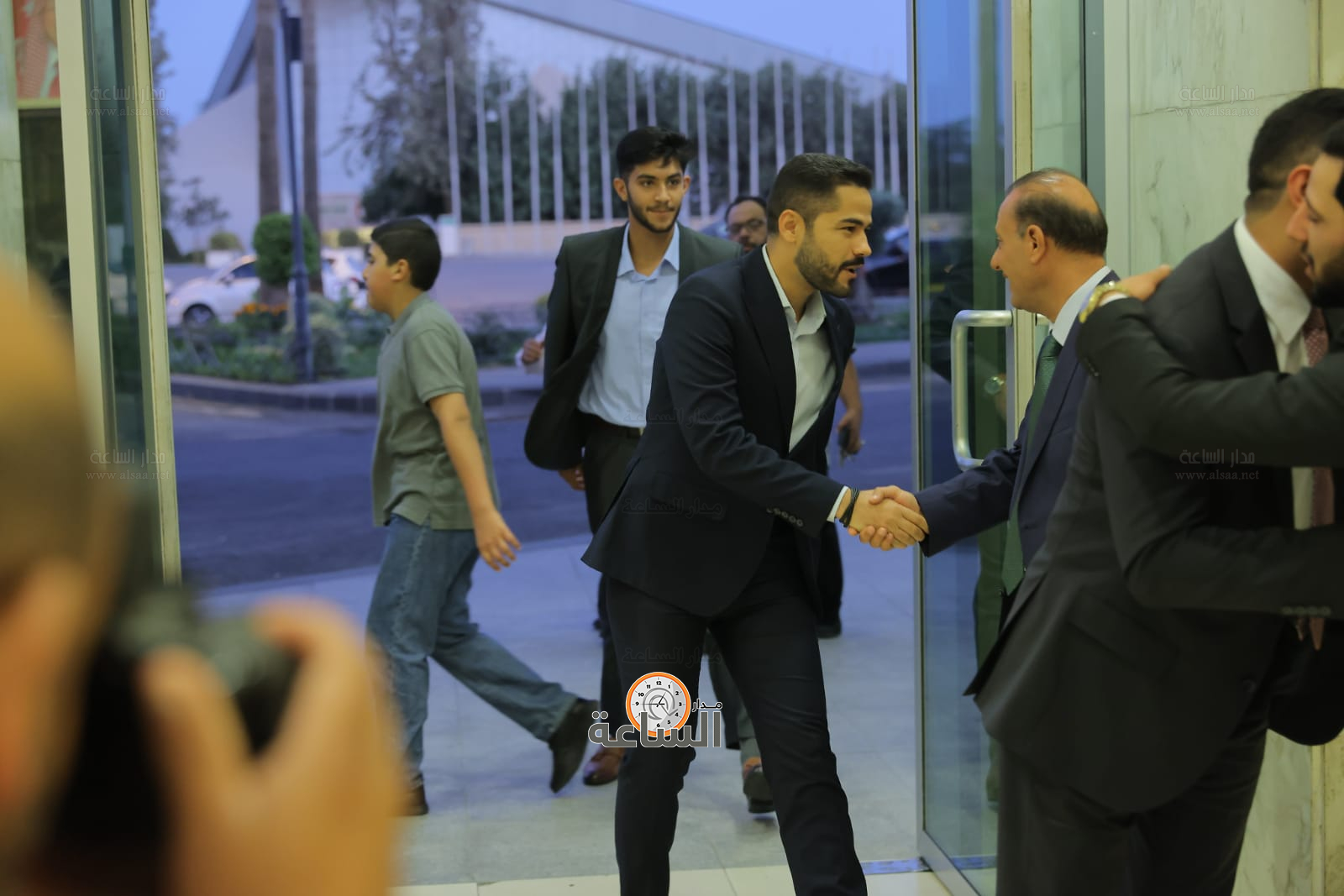 Madar Al-Saa Images 0.6139216533892666