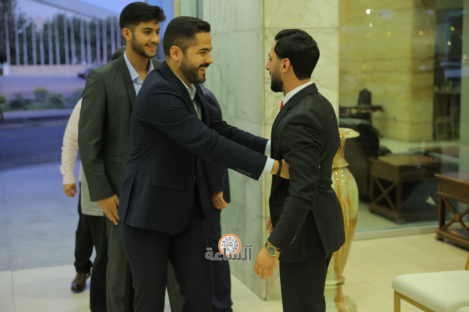 Madar Al-Saa Images 0.8995769216057187