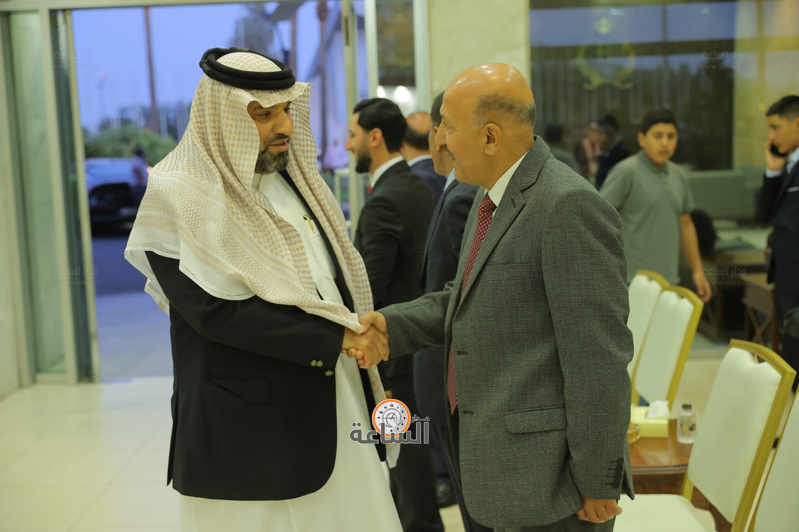 Madar Al-Saa Images 0.8940470258202987