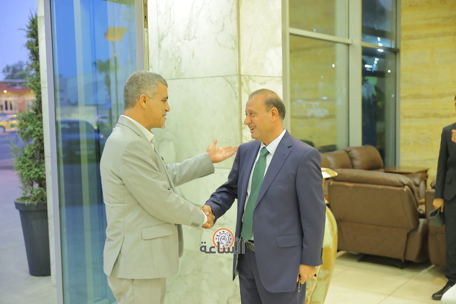 Madar Al-Saa Images 0.07133430606562818