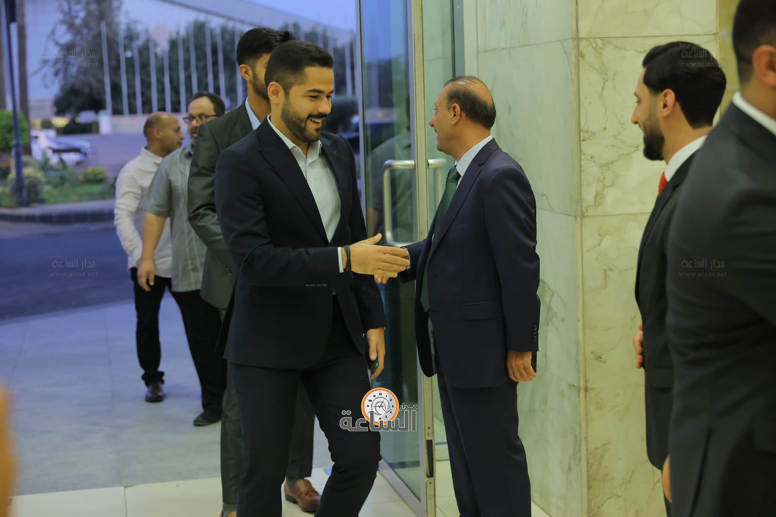 Madar Al-Saa Images 0.3756256804550261