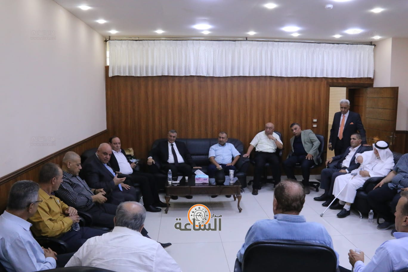 Madar Al-Saa Images 0.9366831147968553