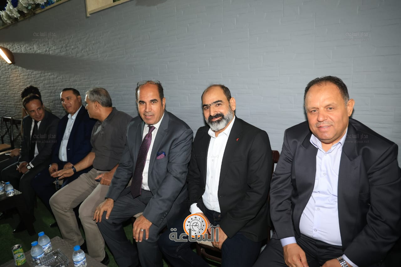 Madar Al-Saa Images 0.8196458372621171